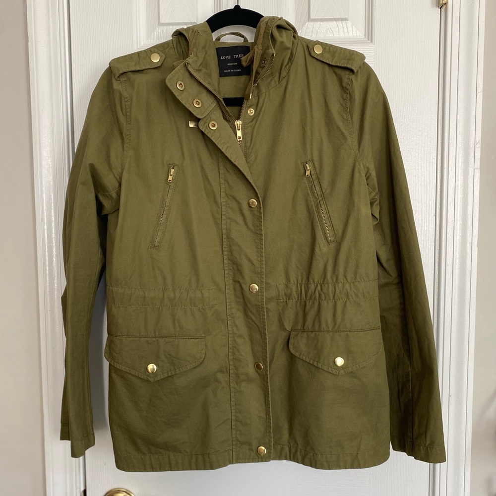LOVE TREE ARMY GREEN HOODED UTILITY JACKET